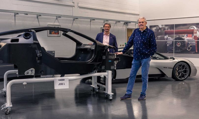 Egekig forgatható szívó V12-es motorral elkészült Gordon Murray első új hiperautója
