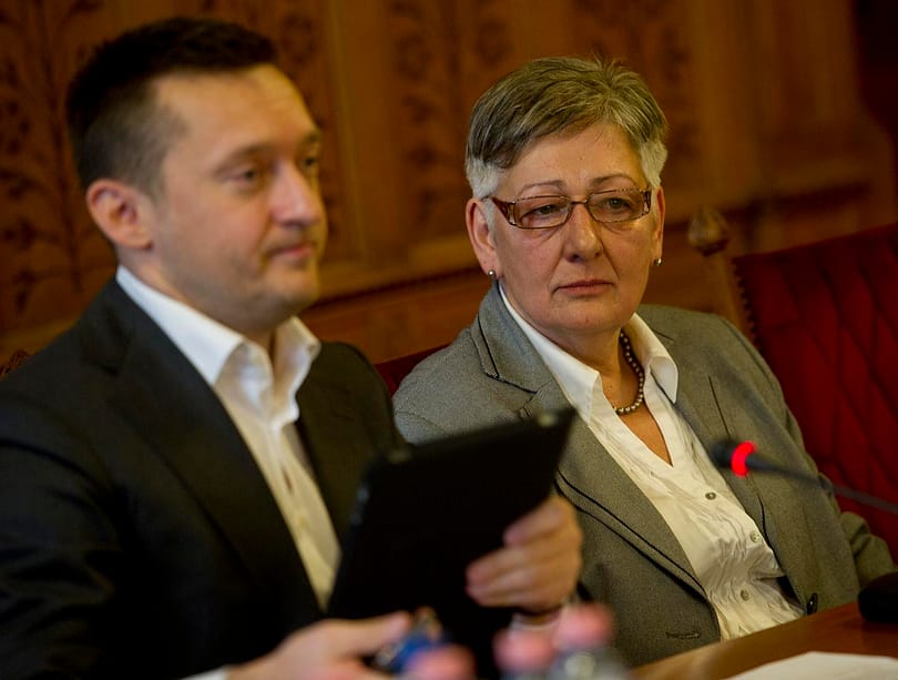 Frankban adósodott el Németh Lászlóné is