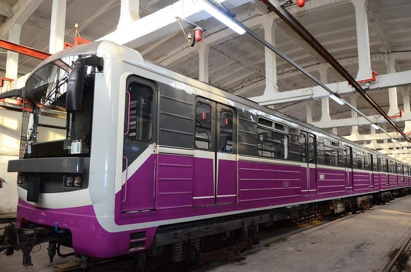 Akár így is kinézhetnek majd a felújított budapesti metrókocsik – fotók
