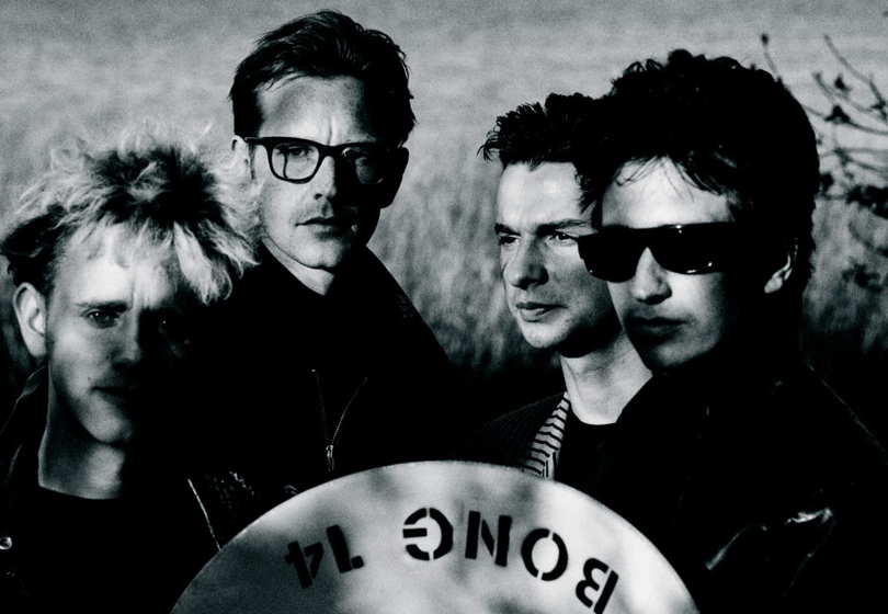 Hamarosan bakeliten támad a Depeche Mode