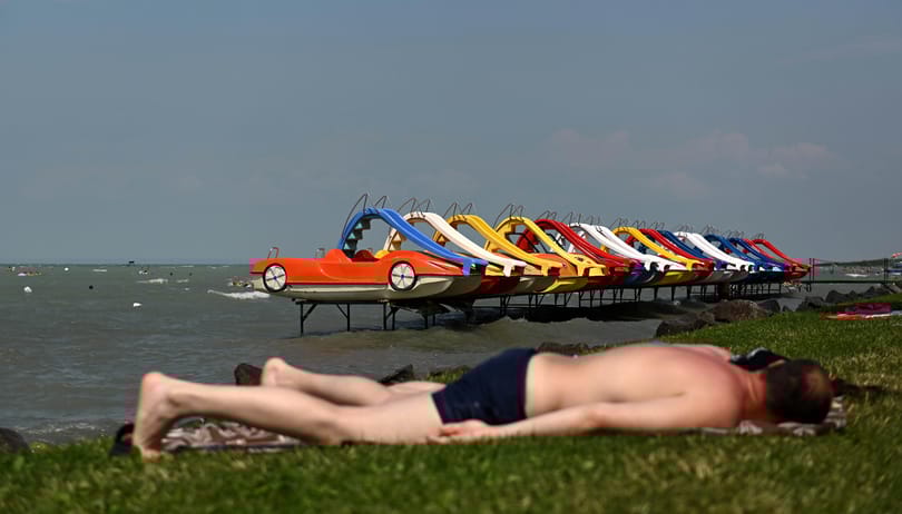 Ritka magas a vízszint, lecsapolnak pár centit a Balatonból