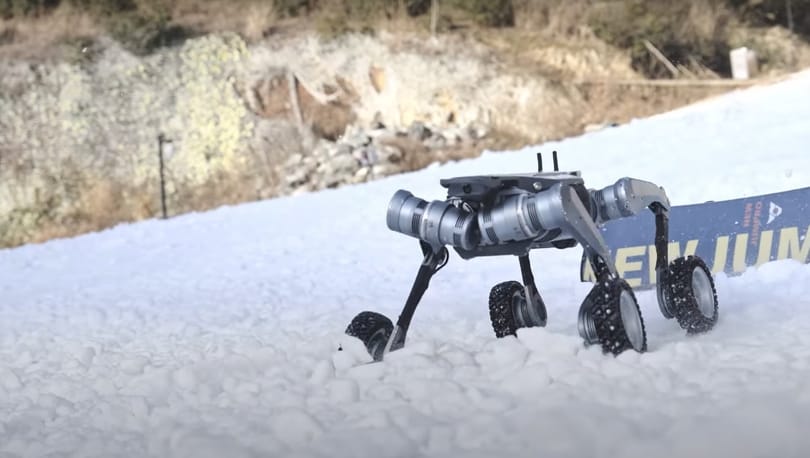 Olyan robotkutyát mutatott be egy kínai cég, hogy leesik tőle az ember álla – videó