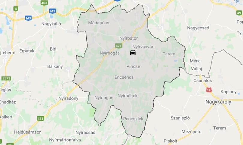 Gázálarcban tüntettek a tömény dögszag ellen a nyírbátoriak