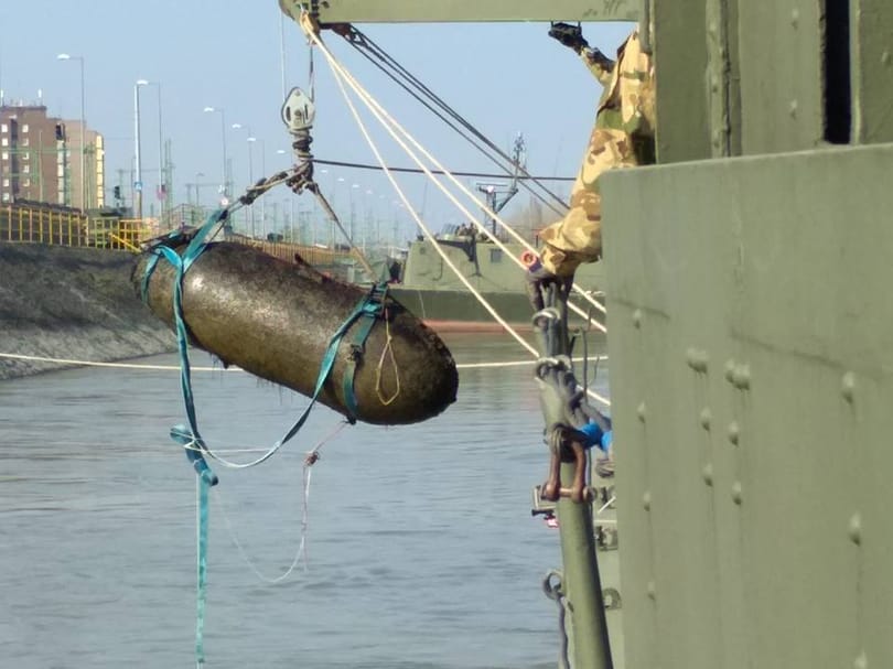 Videón a Budafoknál kiemelt egytonnás bombák