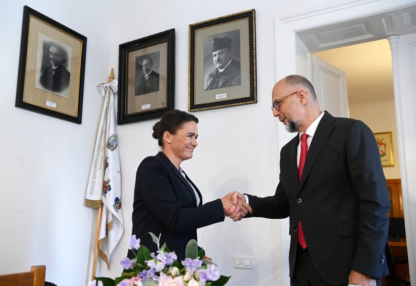 Tiltakozik a román külügy Novák Katalin kolozsvári Facebook-posztja miatt