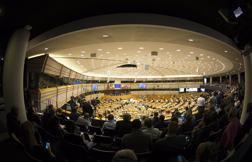 Bevetné a legszigorúbb büntetést Magyarország ellen az EP