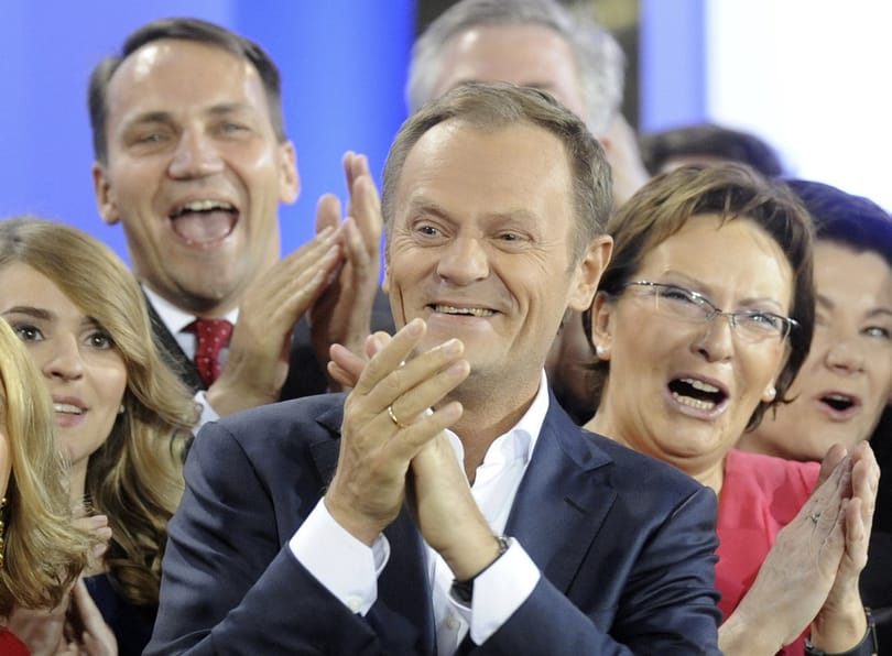 Tusk új kormánya letette az esküt