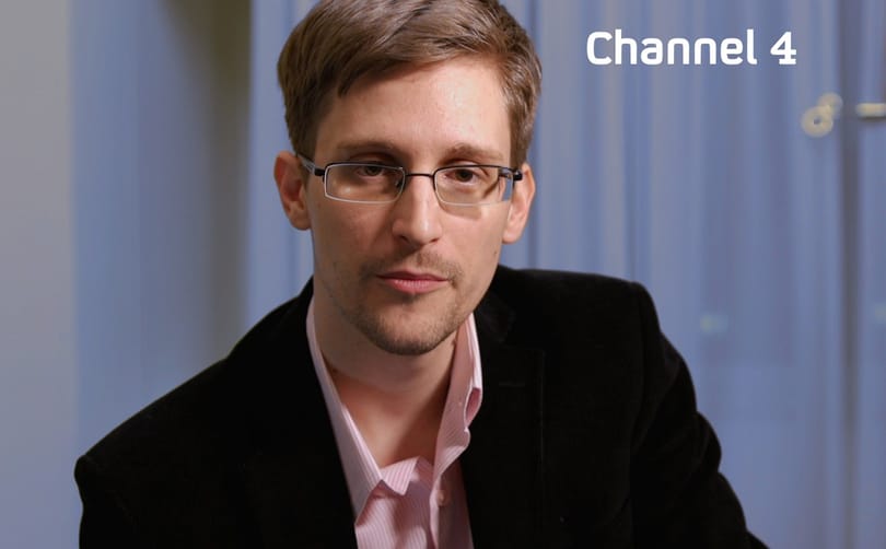 Hazatéréséről tárgyal ügyvédekkel Edward Snowden