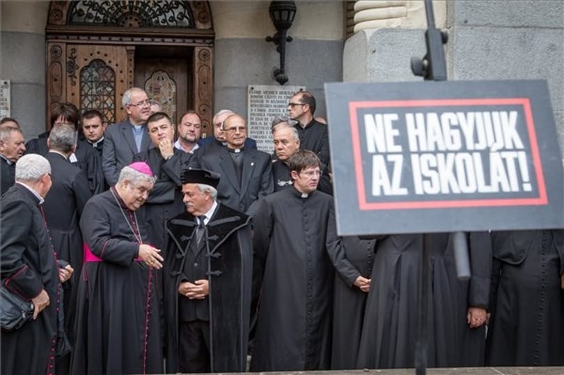 Marosvásárhelyi iskolaügy: támadják az intézmény újranyitását