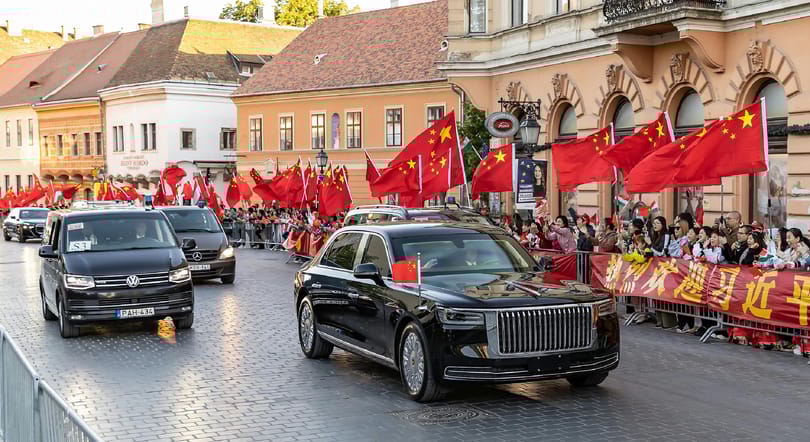 Megjelent a rendelet, nyomkövetőt kaphatnak a külföldi vendégek ellen tüntetők