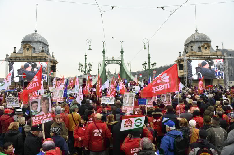 Visszavonatta az esélyes ellenzékiekről szóló lista terjesztését az MSZP