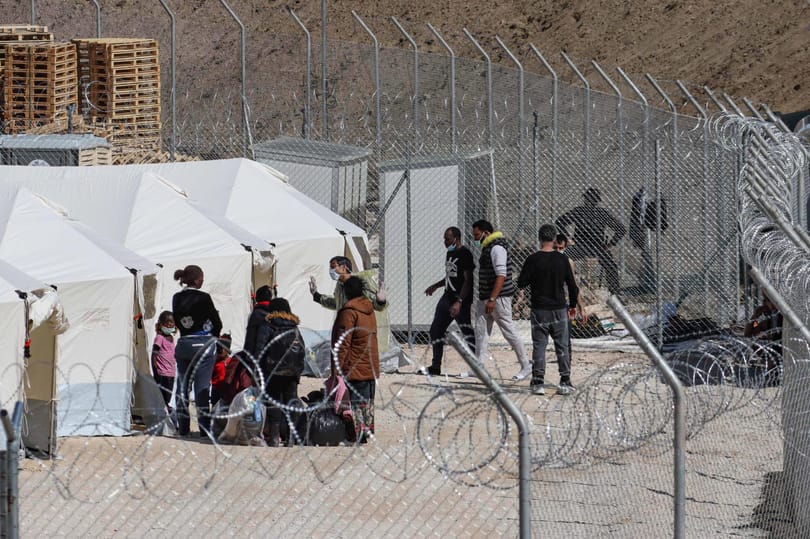 Pozzallóban nyílik meg az első olasz zárt tábor a migránsok visszatartására