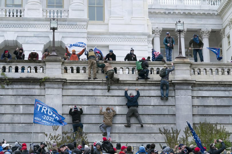 Szélütések okozták a washingtoni Capitoliumot védő rendőr halálát januárban