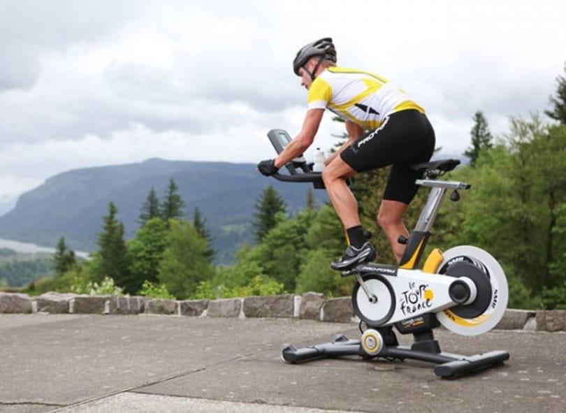 Hogyan legyünk Tour de France versenyzők a nappaliban? - fotók, videó