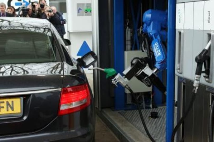 Egyre kevesebb üzemanyagot fogyaszt a lakosság