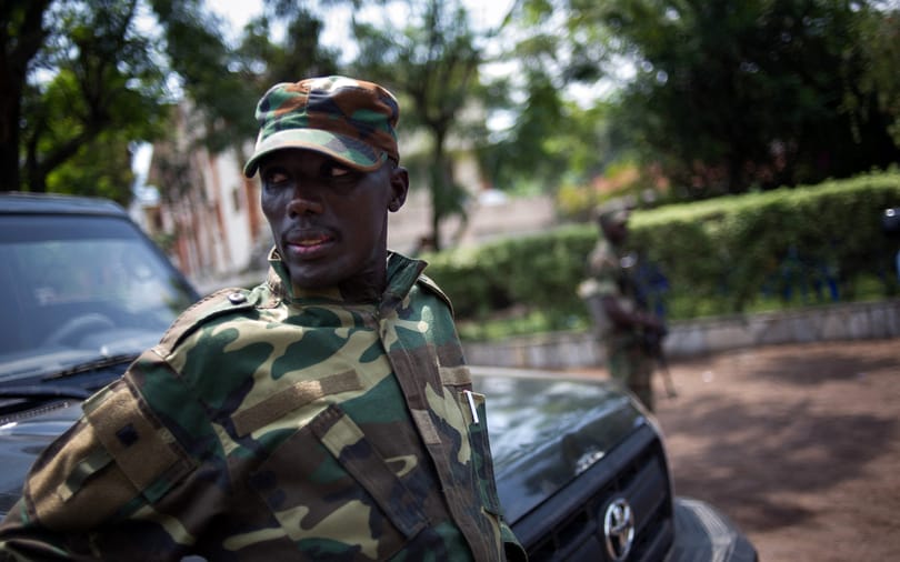 Véletlenül lett katona, véreskezű hadurat csinált belőle több afrikai háború