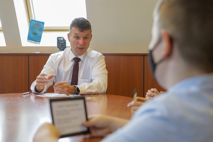 Engedélyezte Dunakeszi önkormányzata, hogy a polgármester saját cége építsen társasházat