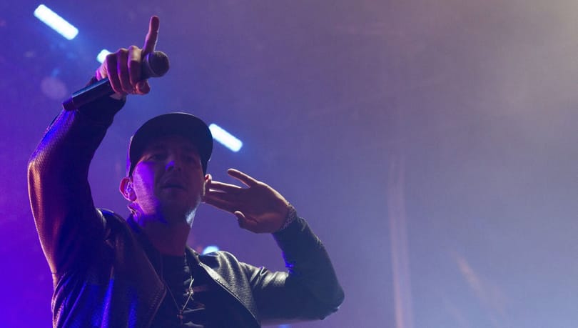 Curtis állami gondozott és fogyatékkal élő gyerekeknek okozott csalódást