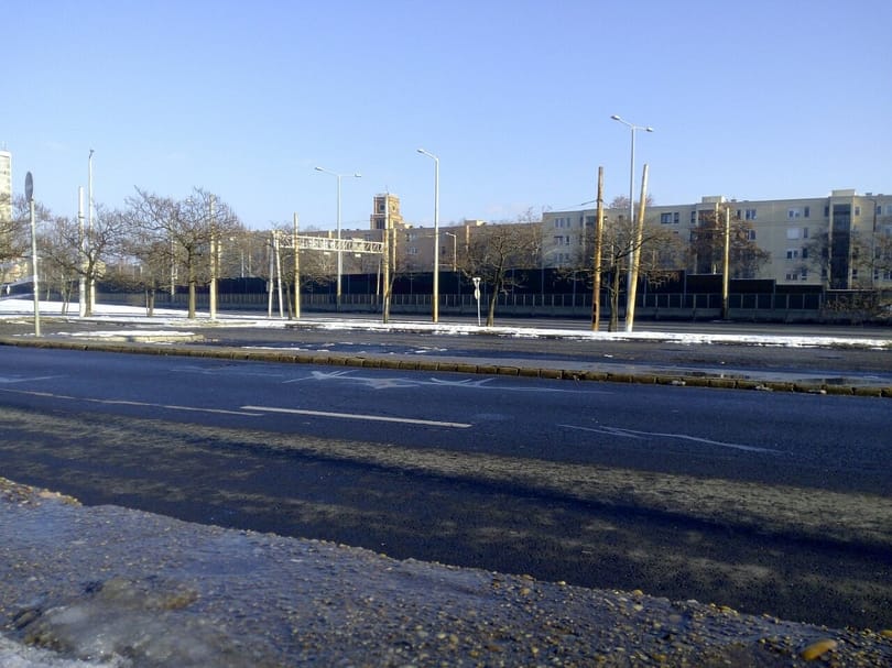 Egy elgázolt nőé az M3-ason talált holttest