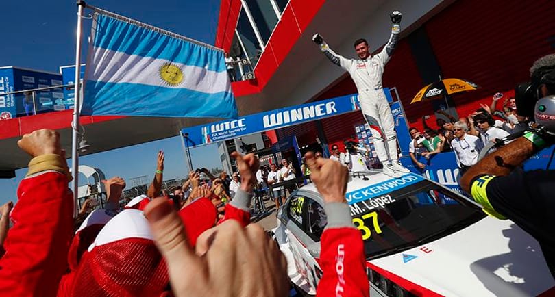 Lopez az új argentin uralkodó, Michelisz és a Lada robbantott