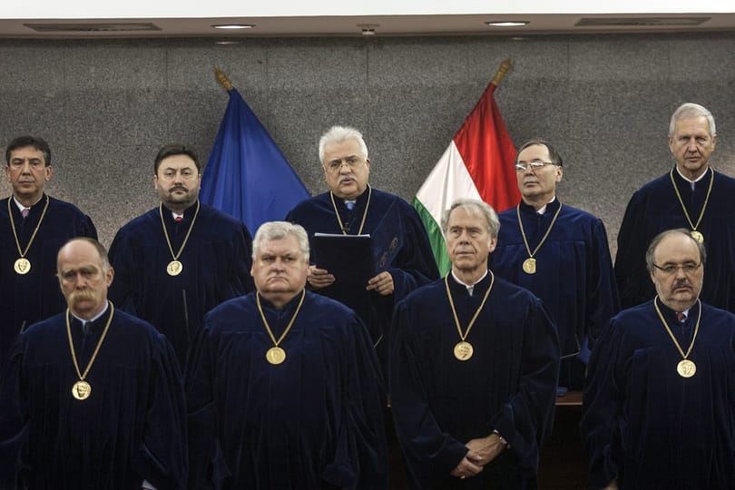 Kihúzta a talajt a választási regisztráció alól az Ab