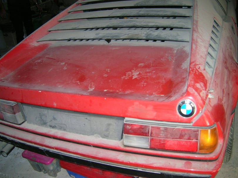 34 évig porosodott a garázsban az egyik legszebb BMW
