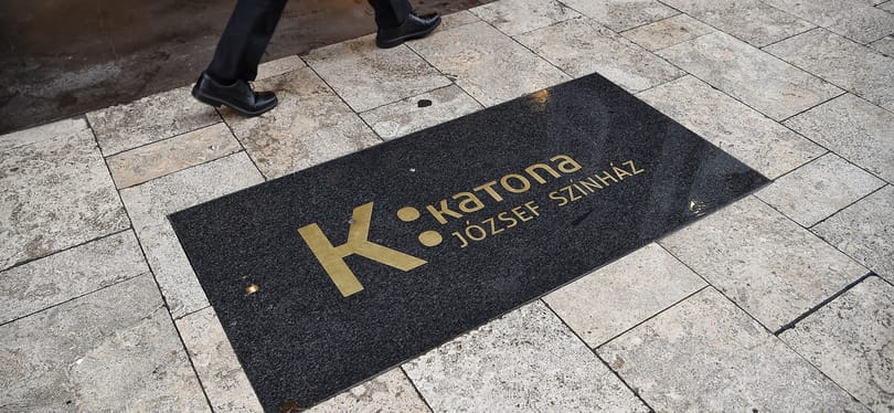 Két nap kellett a kormánynak, hogy Gothárra húzza a vizes lepedőt