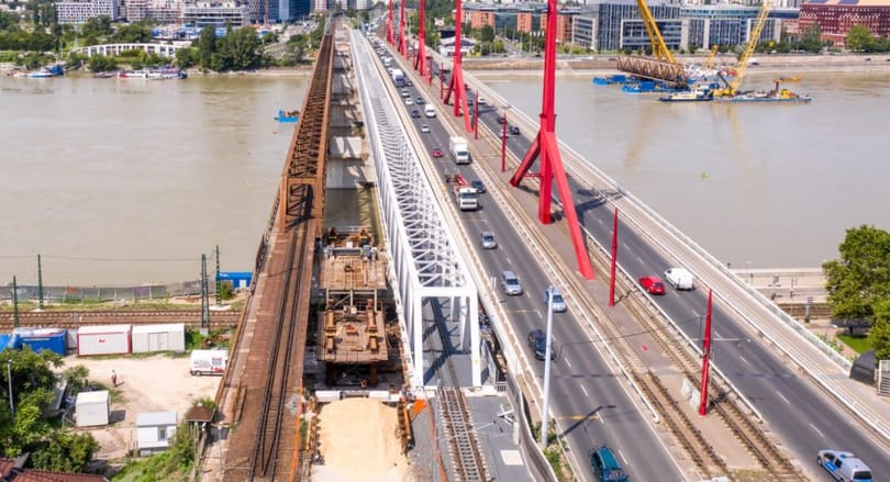 Indul a második, új budapesti vasúti Duna-híd építése