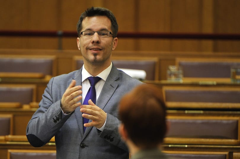 Csak elírás volt a fideszes Tapolczai félmilliárdos tartozása