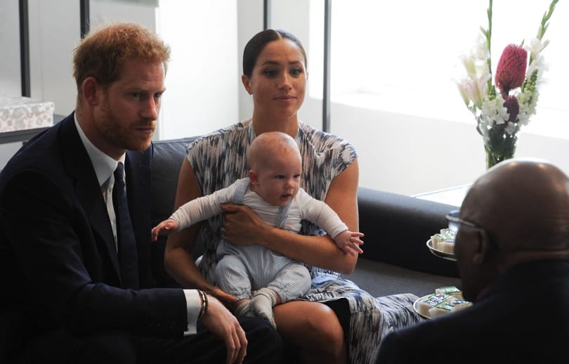 Egyelőre nem hívták meg Harry és Meghan gyermekeit a nagyapjuk koronázására