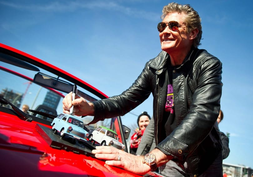 Újra itt vannak a 80-as évek: maga David Hasselhoff és Samantha Fox hozza el