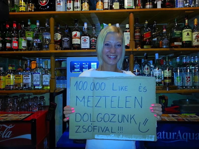 Magyar kocsma csapott le a sikeres Facebook mémre