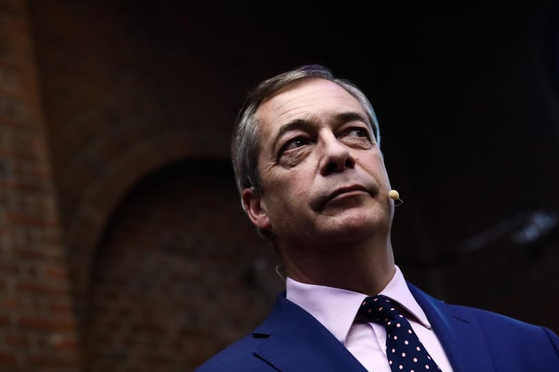 Lemondott a bankvezér, aki kiszivárogtatta, hogy meg akartak szabadulni Nigel Farage-tól
