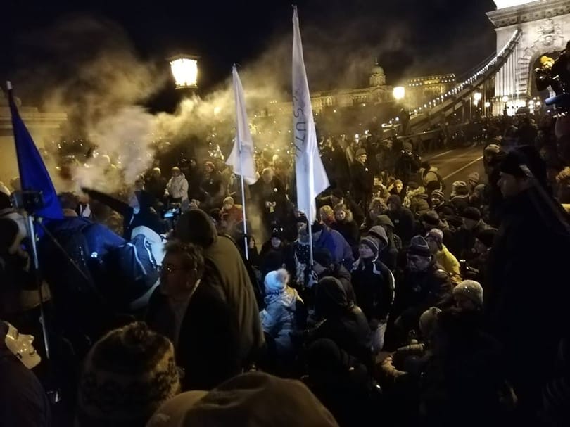 A túlóratörvény már nem rombolja a Fidesz népszerűségét