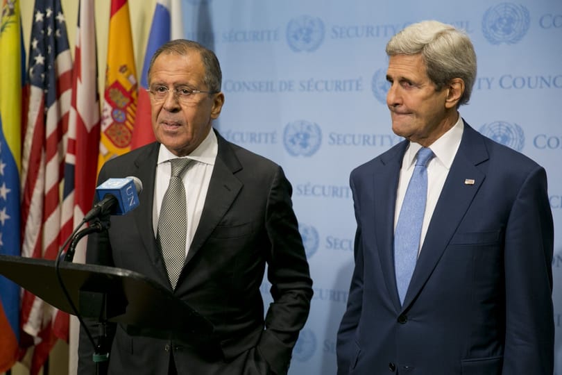 Kerry és Lavrov egyetért: le kell zárni a török-szír és török-iraki határt