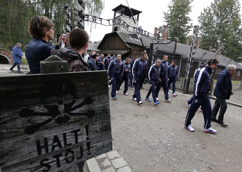 Az olasz foci-válogatott Auschwitzban kezdett
