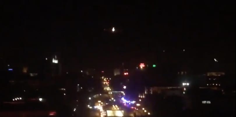 Videó: F16-os vadászgép és harci helikopter is beszállt a katonai puccsba Törökországban