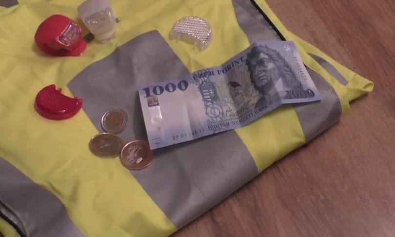 A nap fotói: 1500 forinton múlhat a láthatóság és az emberélet