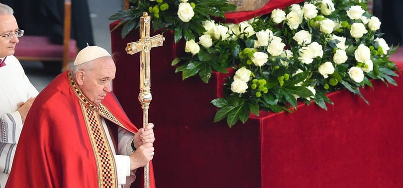 Ferenc pápa tisztázta, hogy miért tartja bűnnek, de nem büntetendőnek a homoszexualitást