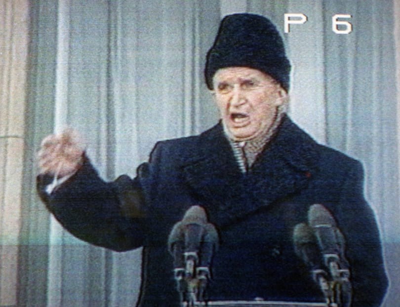 Nem tetszett Ceausescunak egy társasház helyszíne, simán arrébb pakoltatta