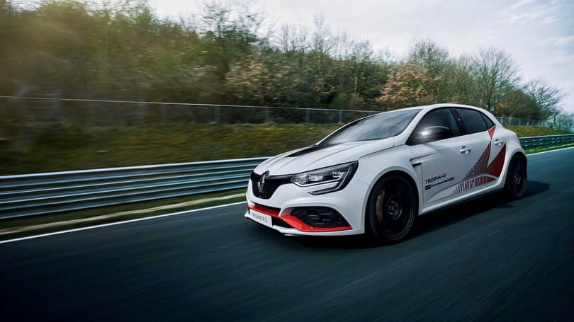 A Megane RS legvadabb változatának rekordot kellett mennie a Nürburgringen – videó