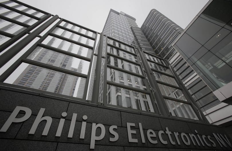 Nődögél a sor: már a Philips is menne Nagy-Britanniából