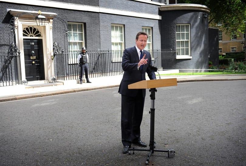 Cameron: képlékeny a helyzet Tripoliban
