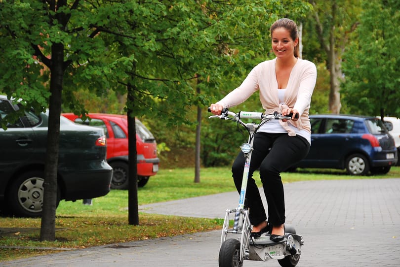 Teszt: hülyeség az elektromos roller? 
