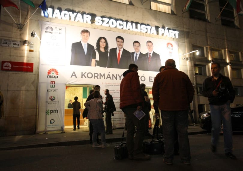 Forrong az MSZP: ki mer nekimenni Mesterházynak?