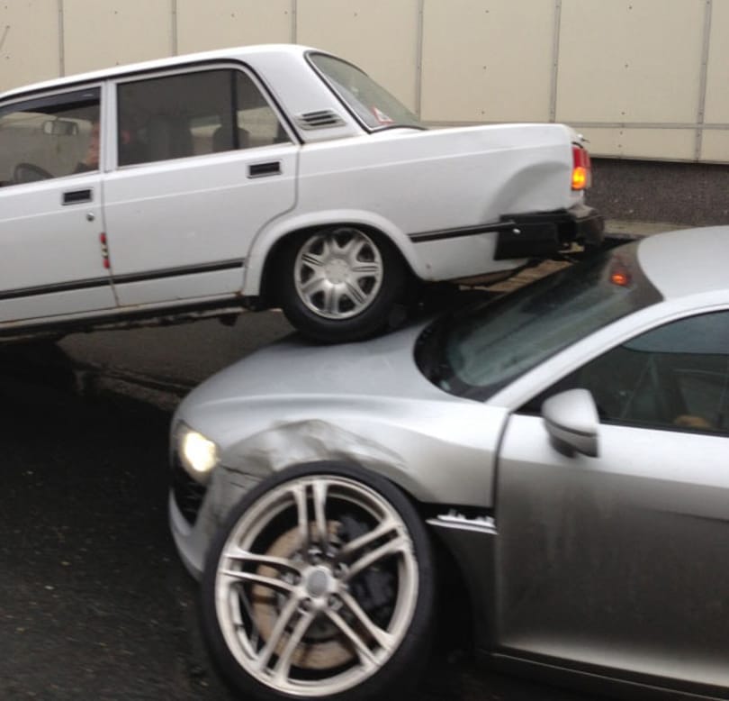 Ladát öklelt fel egy R8-as Audi – fotók