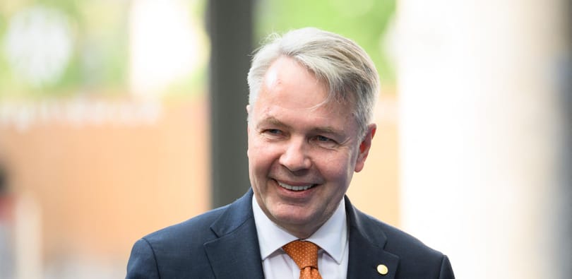 Találkozón vitatja majd meg a NATO-csatlakozást a finn és a török külügyminiszter