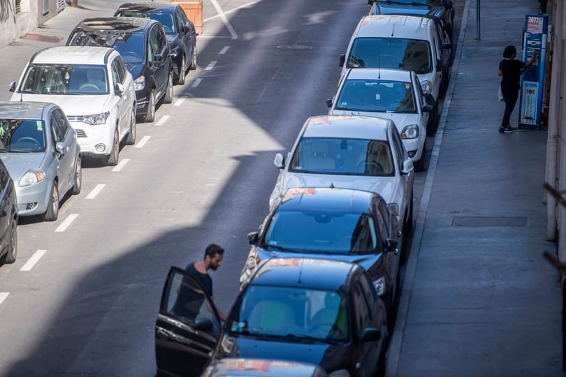 Nem véletlen, ha úgy érzi, péntekenként a legnehezebb parkolóhelyet találni