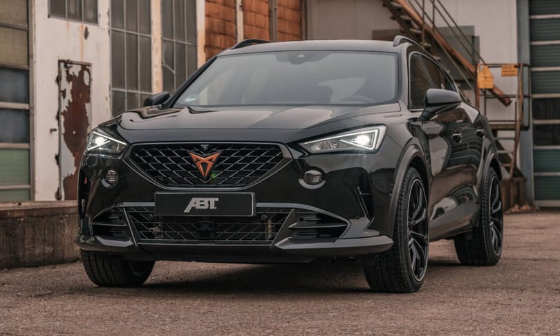 450 lóerős 5 hengeres motor a legerősebb új Cuprában