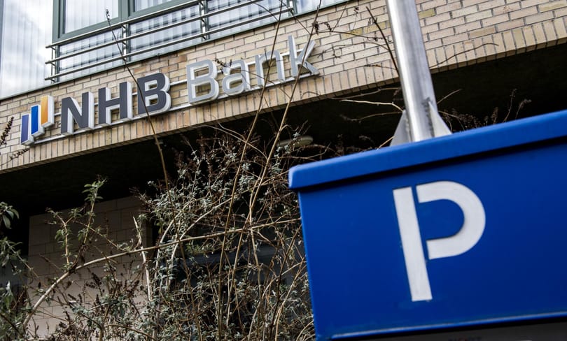 Matolcsy Ádáméknak valami azt súgta, hogy lépjenek le az NHB-tól, mielőtt bedől